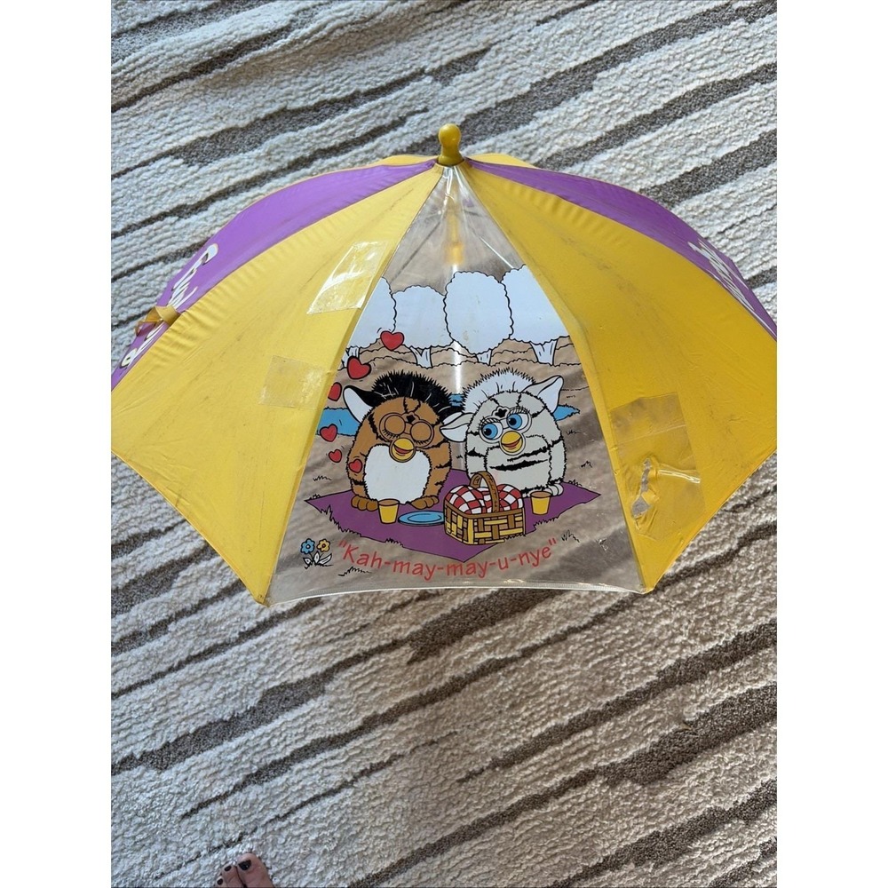 VTG 1998 FURBY KIDS UMBRELLA TIGER ELECTRONICS Striped Fuby Handle Rare Read!